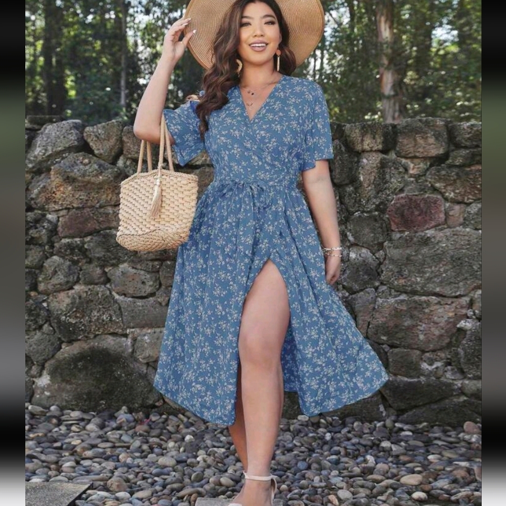 SHEIN Ditzy Wrap Dress - Picture 1 of 9